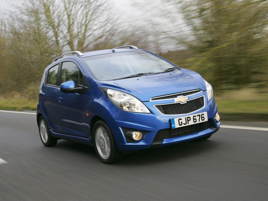 Chevrolet Spark 2011 года  (UK) (фото 9 из 16)